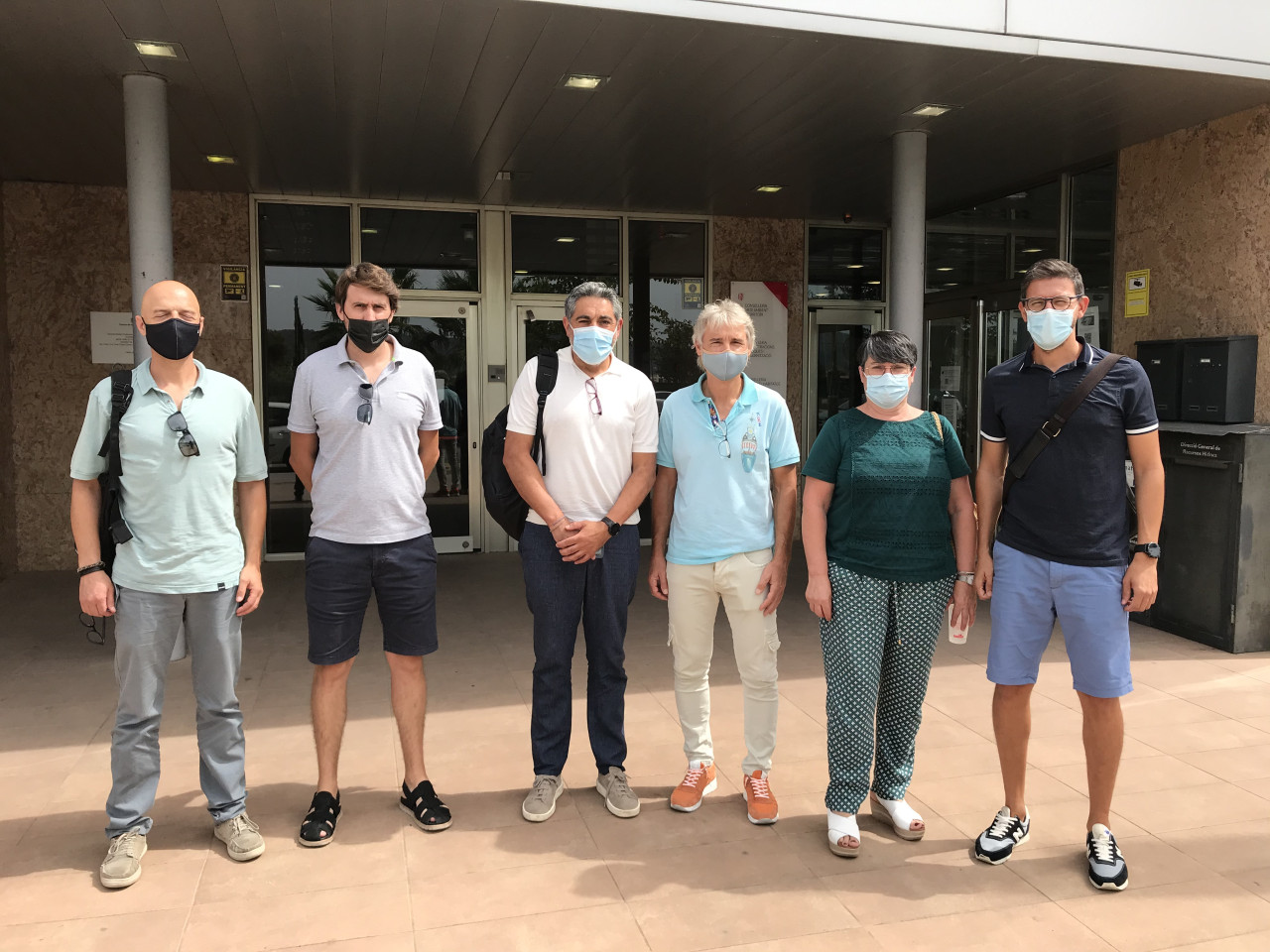 Peu de foto (per aquest ordre): els batles de Maria de la Salut, Sineu, Lloret, el regidor de Porreres i la presidenta i el gerent de la Mancomunitat.