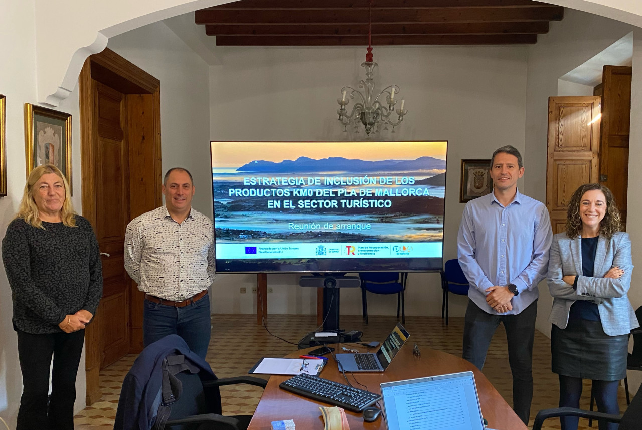 El Pla inicia la estratègia d’inclusió dels productes de Km0 de la comarca al sector turístic. 