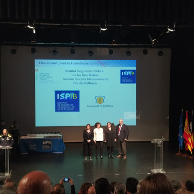 creu merit2