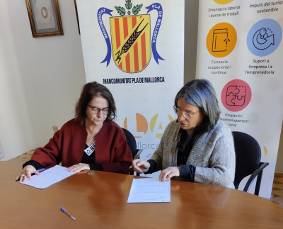 La mancomunitat signa el nou contracte de recollida de residus i neteja viària pels propers vuit anys amb l’empresa Melchor Mascaró.