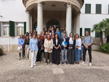 La Mancomunitat del Pla de Mallorca ha participat en la Comissió de Seguiment del Pla de Finançament dels Serveis Socials Comunitaris Bàsics (SSCB) 2025-2027, celebrada a la seu de la Federació d’Entitats Locals de les Illes Balears (FELIB).